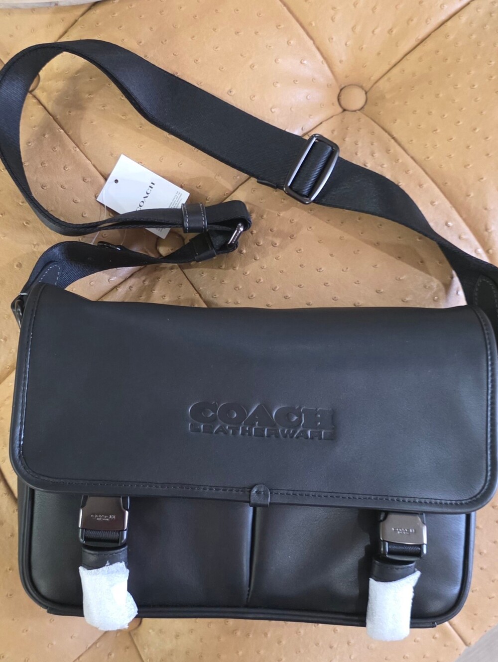 COACH League Messenger Bag in Black (Style C9157) FULL INCLUSION